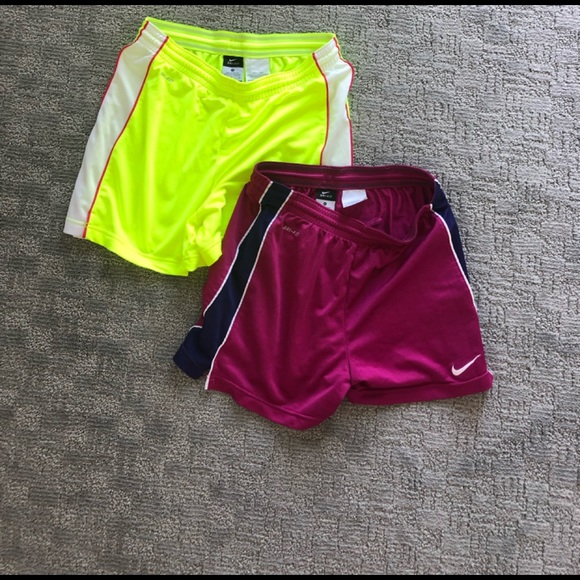Nike 4” running shorts (2) - Picture 3 of 3